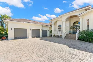 5264 61st Ave S, Saint Petersburg, FL 33715 - Photo 8