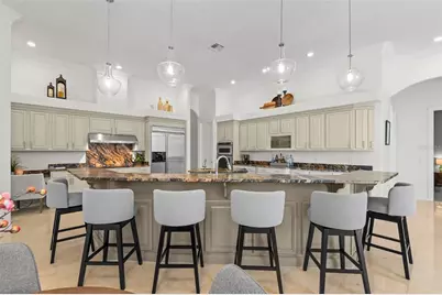 5264 61st Avenue S, Saint Petersburg, FL 33715 - Photo 14