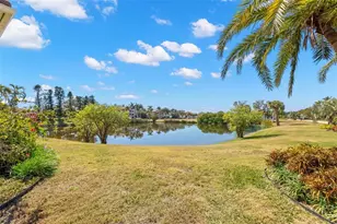 5264 61st Ave S, Saint Petersburg, FL 33715 - Photo 6