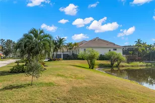 5264 61st Ave S, Saint Petersburg, FL 33715 - Photo 6