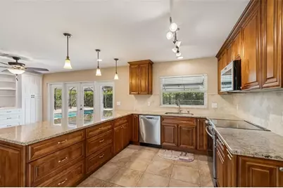 3106 Lake Ellen Drive, Tampa, FL 33618 - Photo 10