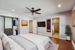 3106 Lake Ellen Dr, Tampa, FL 33618 - Photo 14