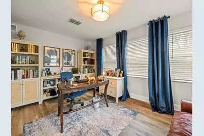 4710 W Tambay Avenue, Tampa, FL 33611 - Photo 4