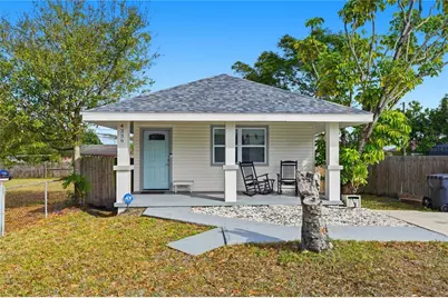 4339 58th Avenue N, Saint Petersburg, FL 33714 - Photo 1