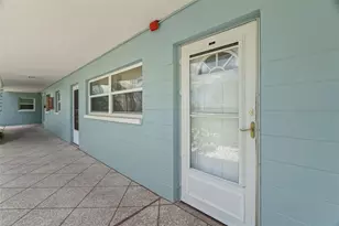 6201 2nd St E, Saint Pete Beach, FL 33706 - Photo 4