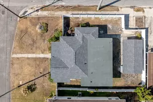 3015 W North B St, Tampa, FL 33609 - Photo 36