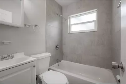 10411 N Woodmere Road, Tampa, FL 33617 - Photo 22