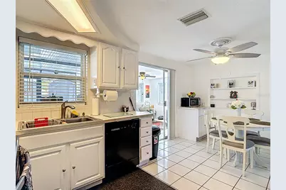 4612 Flora Avenue, Holiday, FL 34690 - Photo 14