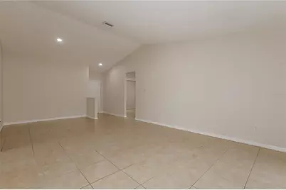 3014 Summer House Drive, Valrico, FL 33594 - Photo 4