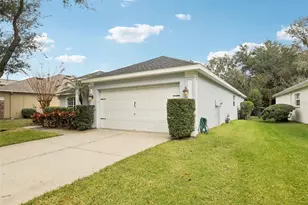 15126 Shearcrest Dr, Lithia, FL 33547 - Photo 2