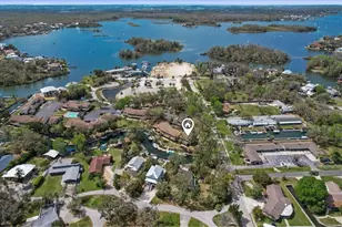 1637 SE Paradise Cir W, Crystal River, FL 34429 - Photo 1