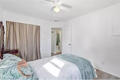 8061 49th Avenue N, Saint Petersburg, FL 33709 - Photo 10