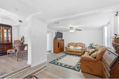 8061 49th Avenue N, Saint Petersburg, FL 33709 - Photo 14