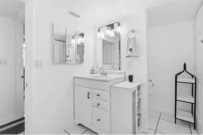 8061 49th Avenue N, Saint Petersburg, FL 33709 - Photo 26