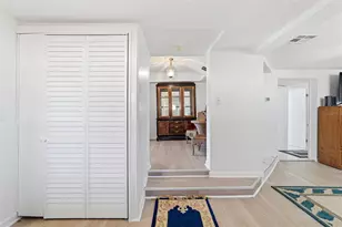 8061 49th Ave N, Saint Petersburg, FL 33709 - Photo 22