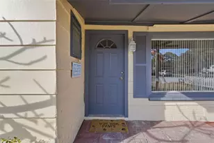 8061 49th Ave N, Saint Petersburg, FL 33709 - Photo 2