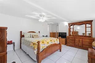 8061 49th Ave N, Saint Petersburg, FL 33709 - Photo 24