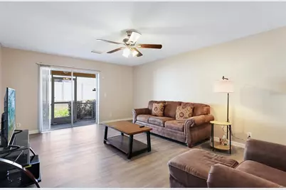 211 Penmark Stone Place, Valrico, FL 33594 - Photo 12