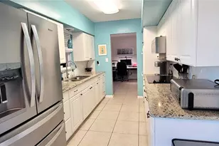 2324 Shelley St, Clearwater, FL 33765 - Photo 10