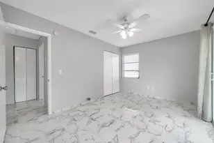 3230 51st St N, Saint Petersburg, FL 33710 - Photo 22