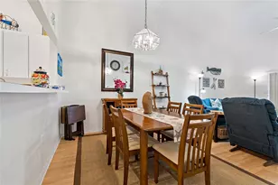 34738 Double Eagle Ct, Zephyrhills, FL 33541 - Photo 10