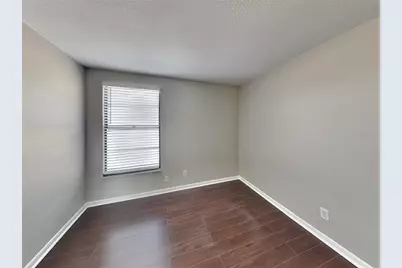 [Address not provided], Tampa, FL 33624 - Photo 10