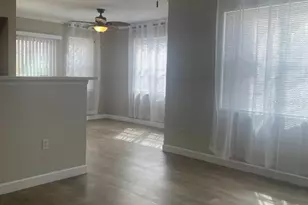 1195 Villagio Cir, Sarasota, FL 34237 - Photo 4