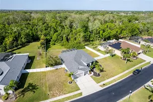 1951 Tarragon Ln, New Port Richey, FL 34655 - Photo 6