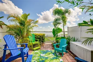 13734 Orange Sunset Dr, Tampa, FL 33618 - Photo 1