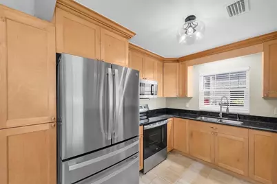 5757 Calais Boulevard N #2, Saint Petersburg, FL 33714 - Photo 14