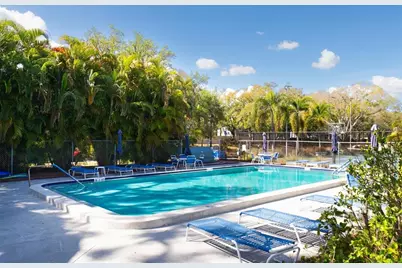 5757 Calais Boulevard N #2, Saint Petersburg, FL 33714 - Photo 30