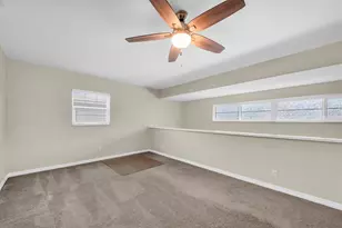 5757 Calais Blvd N, Saint Petersburg, FL 33714 - Photo 18