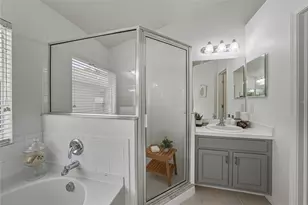 31137 Whinsenton Dr, Wesley Chapel, FL 33543 - Photo 34