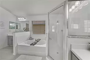 31137 Whinsenton Dr, Wesley Chapel, FL 33543 - Photo 36