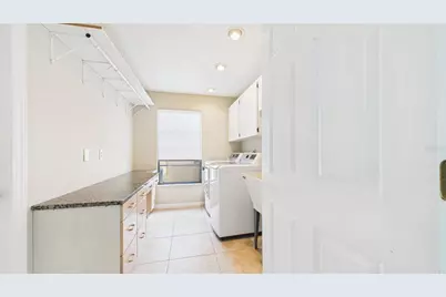 1895 Del Robles Terrace, Clearwater, FL 33764 - Photo 40