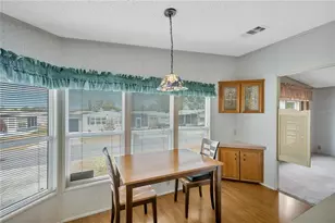 1569 Heather Hill Dr, Lakeland, FL 33810 - Photo 4