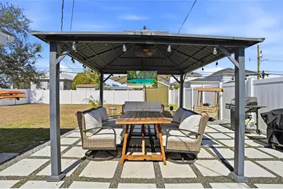 411 42nd Avenue NE, Saint Petersburg, FL 33703 - Photo 30