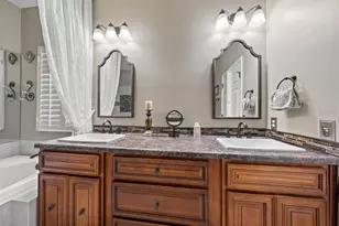 1275 Dartford Dr, Tarpon Springs, FL 34688 - Photo 12