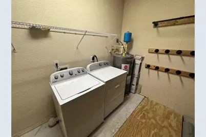 4707 1st Avenue E, Palmetto, FL 34221 - Photo 4