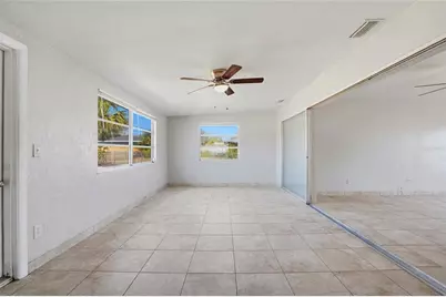 6338 21st Street N, Saint Petersburg, FL 33702 - Photo 16