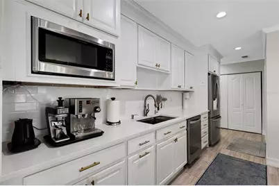 2914 W Lake Avenue, Tampa, FL 33607 - Photo 28