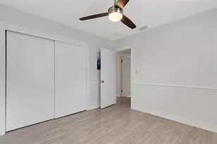 2914 W Lake Ave, Tampa, FL 33607 - Photo 22