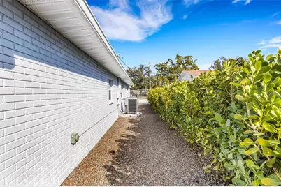 2914 W Lake Avenue, Tampa, FL 33607 - Photo 42