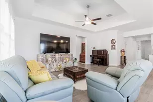 18289 Pearl Vw Pl, Lutz, FL 33548 - Photo 12