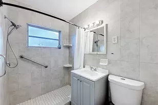 5396 4th St N, Saint Petersburg, FL 33703 - Photo 18