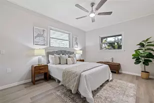 5533 Atlantic Ave N, Saint Petersburg, FL 33703 - Photo 14