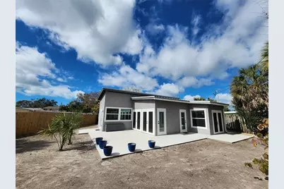 890 65th Street S, Saint Petersburg, FL 33707 - Photo 30