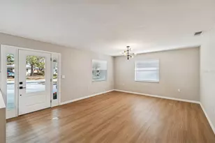 7139 Pinewood Dr, New Port Richey, FL 34652 - Photo 10