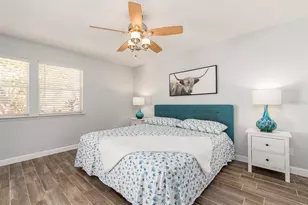 269 Petrea Dr, Palm Harbor, FL 34684 - Photo 16