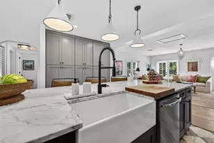 410 35th Ave NE, Saint Petersburg, FL 33704 - Photo 16